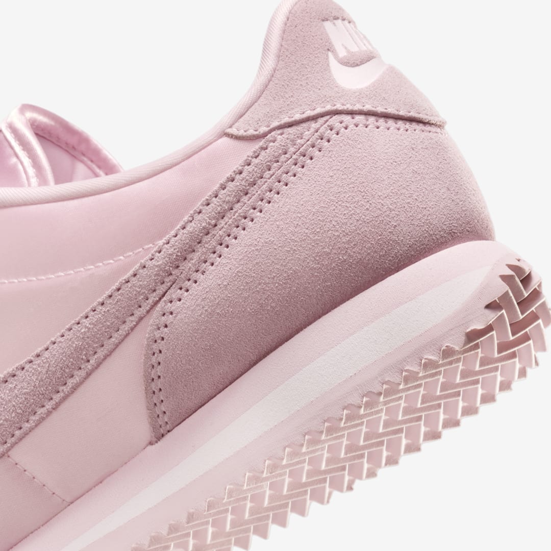 Nike Cortez WMNS Soft Pink FV5420 600 09