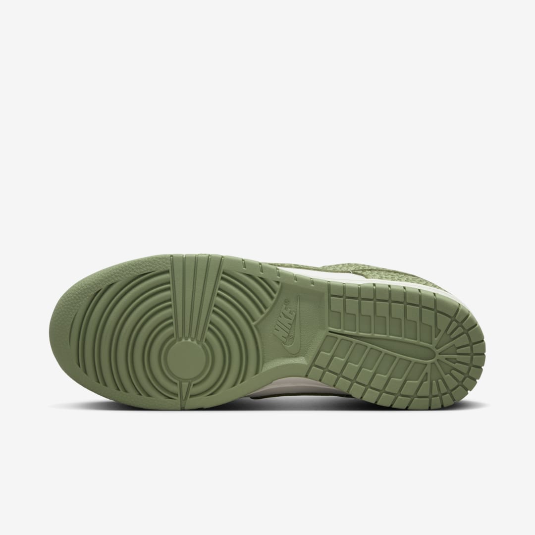 Nike Dunk Low WMNS Safari Oil Green FV6516 300 07