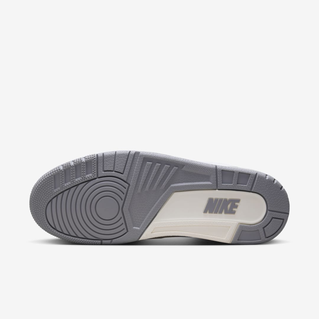 Nike Vers la Nike Air Jordan 2 OG Chicago chez Asphaltgold Retro Infrared 23 29.5cm/3 FD0383-101