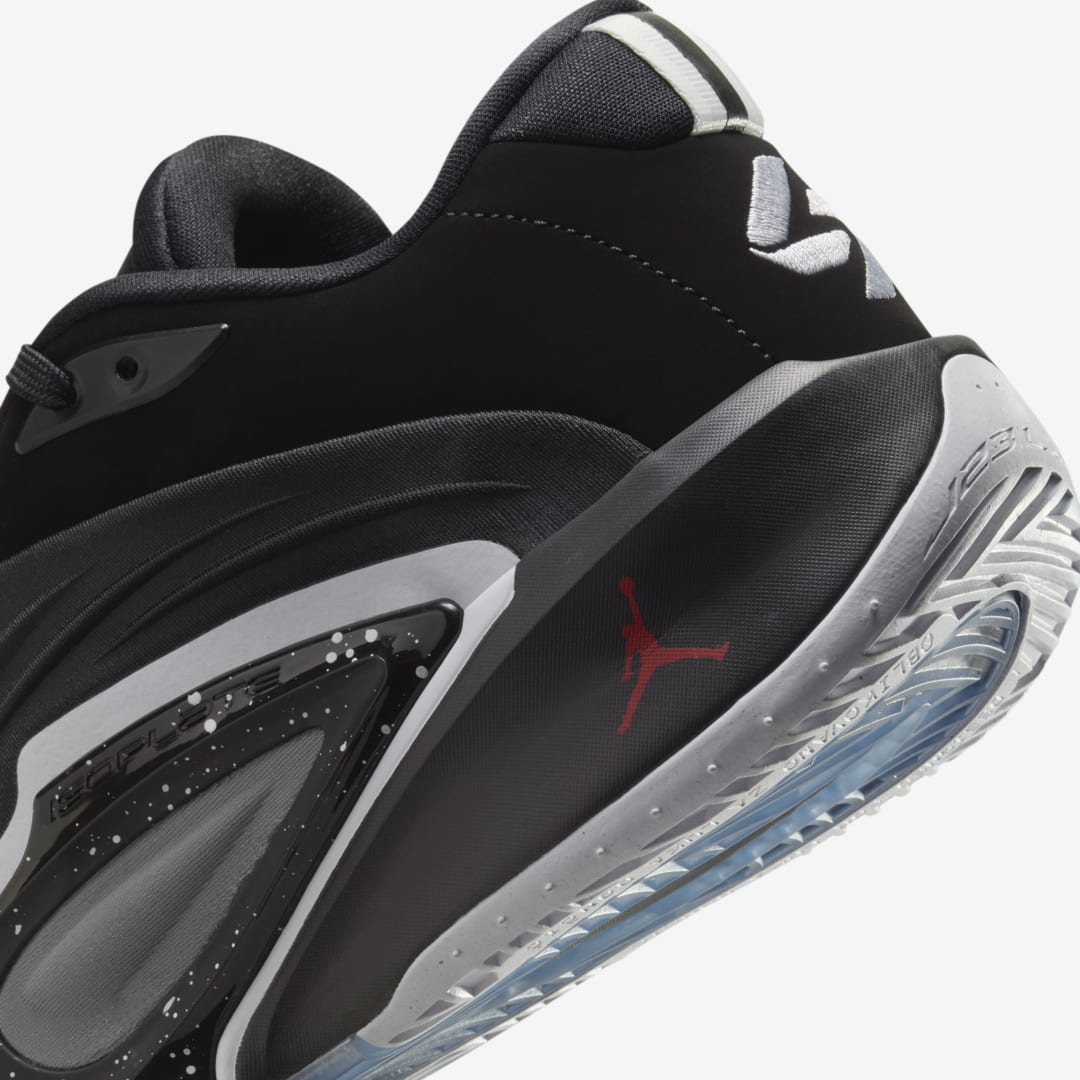 jordan brand holiday 2020 retro official images FQ1284-001