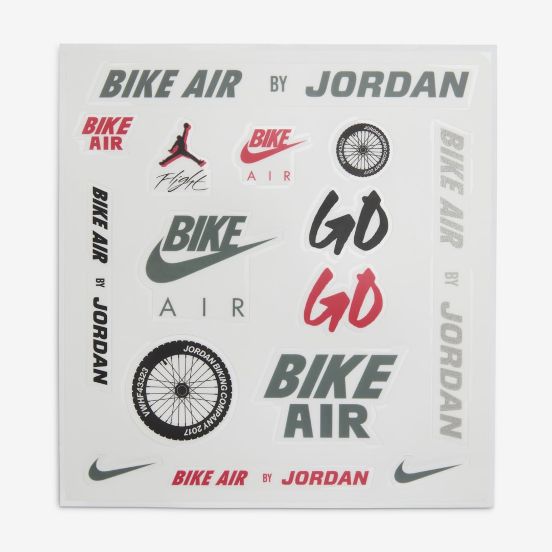 Nigel Sylvester x Air Jordan 4 RM "Driveway Grey" HF4334-004