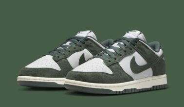 Nike Dunk White-Infrared Low Next Nature "Green Suede" HJ7673-002