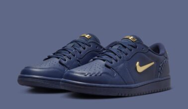 cheap nike air foamposite pro blue gold Low Method of Make "Midnight Navy" FN5032-400