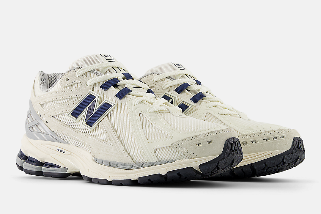 New Balance 1906R "Sea Salt/Navy" M1906REK