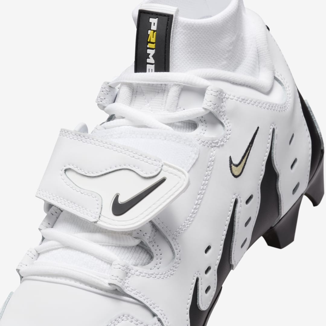 Nike Diamond Turf 96 Football Cleat HJ3360-100