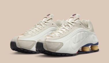 Nike Shox R4 Phantom HQ3531 099 01 378x219