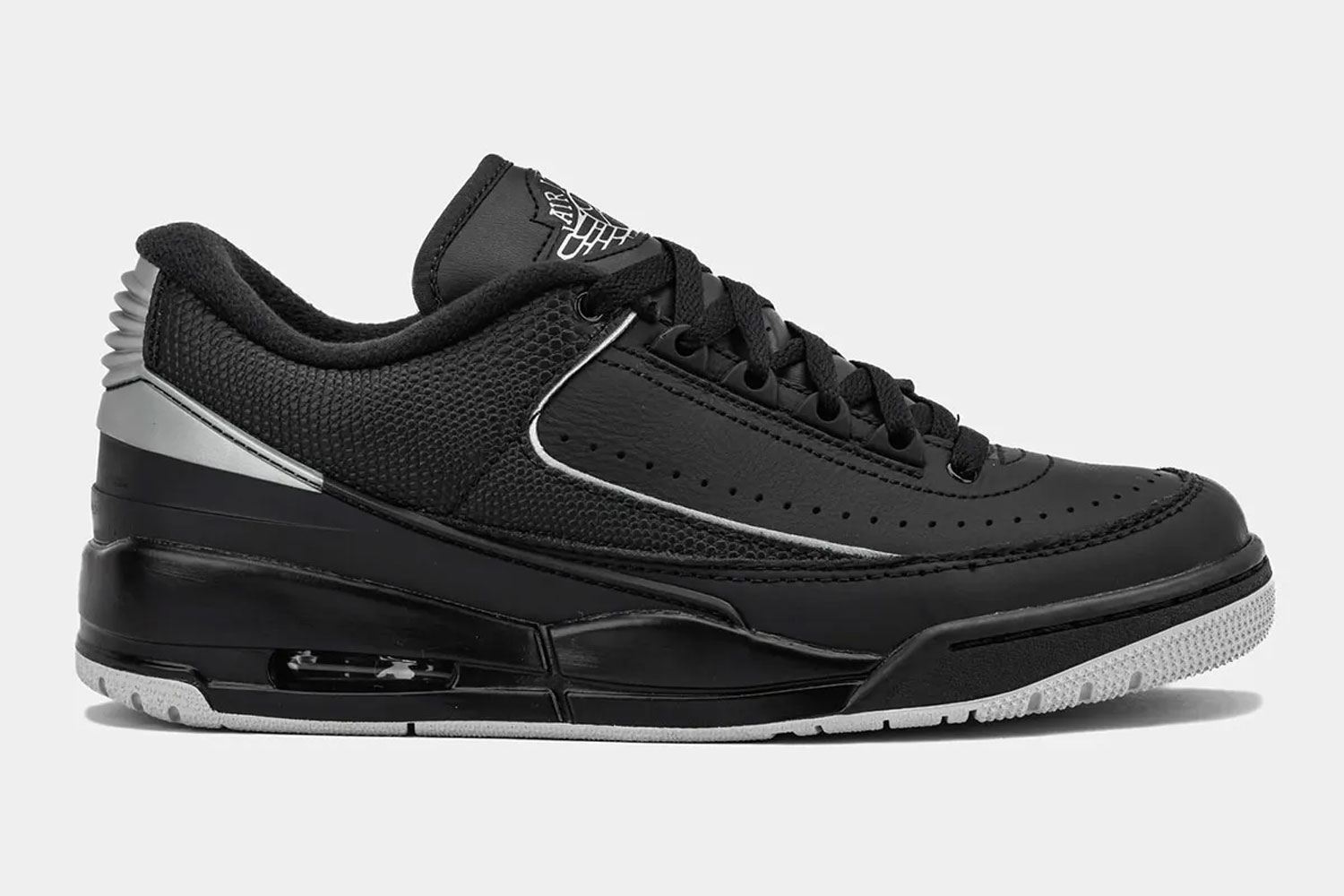 All black retro 2 on sale