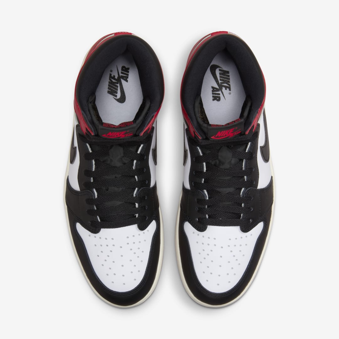 Air Jordan 1 High OG "Black Toe" DZ5485-106