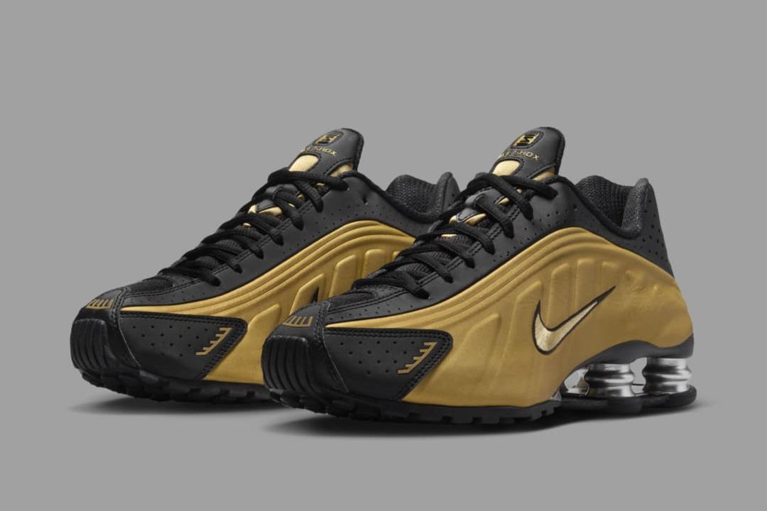 Black gold nike shox online