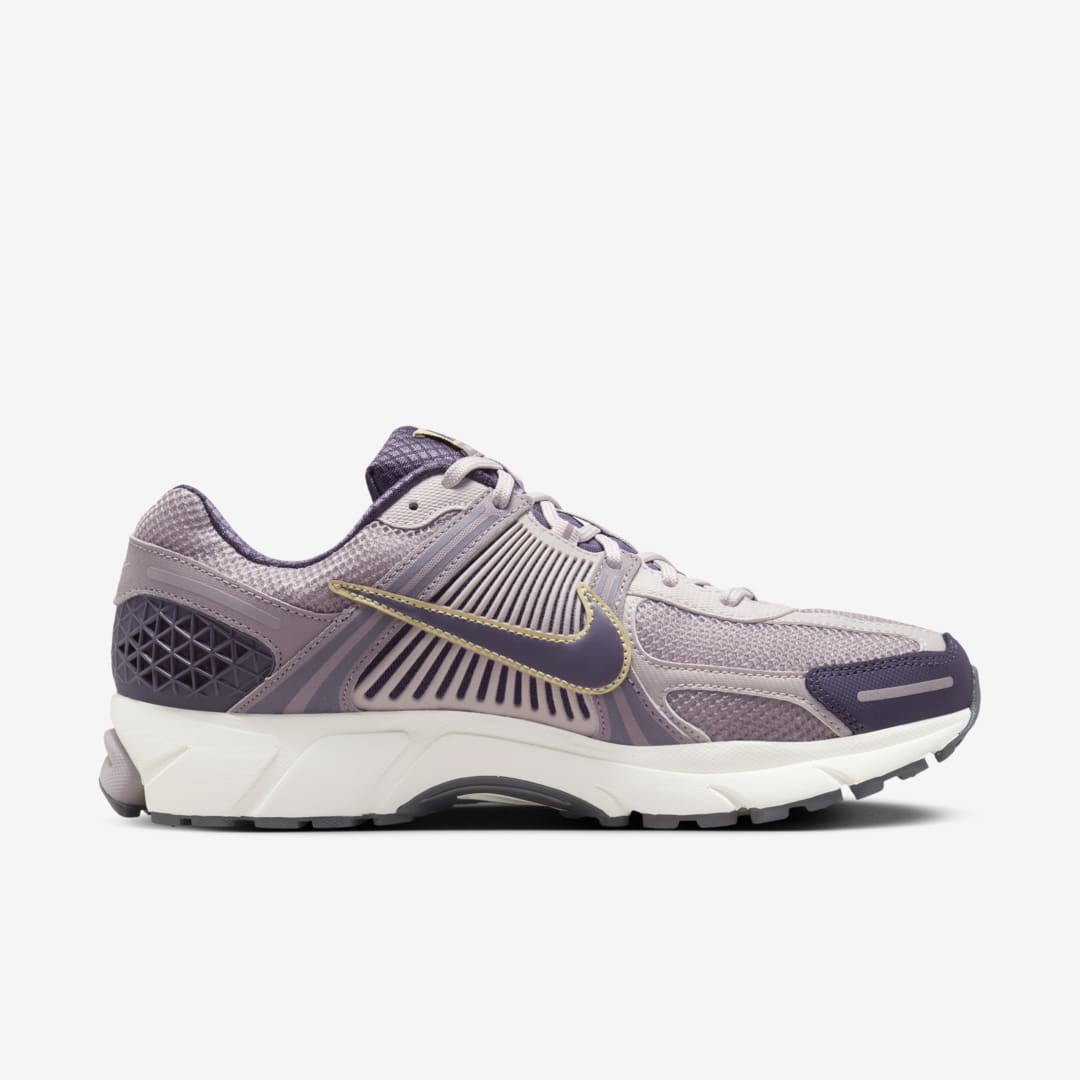 Nike Zoom Vomero 5 WMNS HQ3643-019