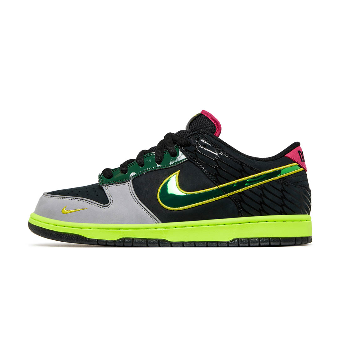 Nike Dunk Low "What the Duck"