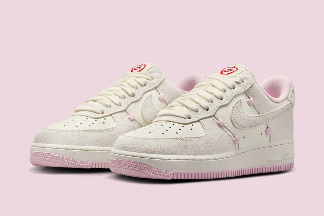 Nike Air Force 1 Low "Valentine's Day" HV5992-111