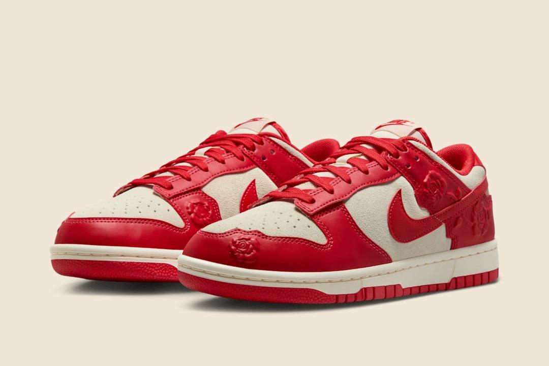 Nike Dunk Low "Red Roses" HF1986-100