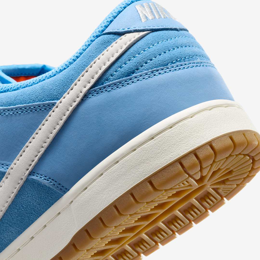 Nike SB Dunk Low "University Blue" FJ1674-401