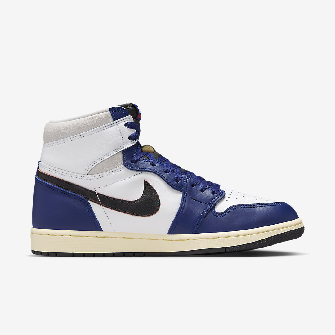 Air Jordan 1 High OG "White/Deep Royal Blue" DZ5485-100