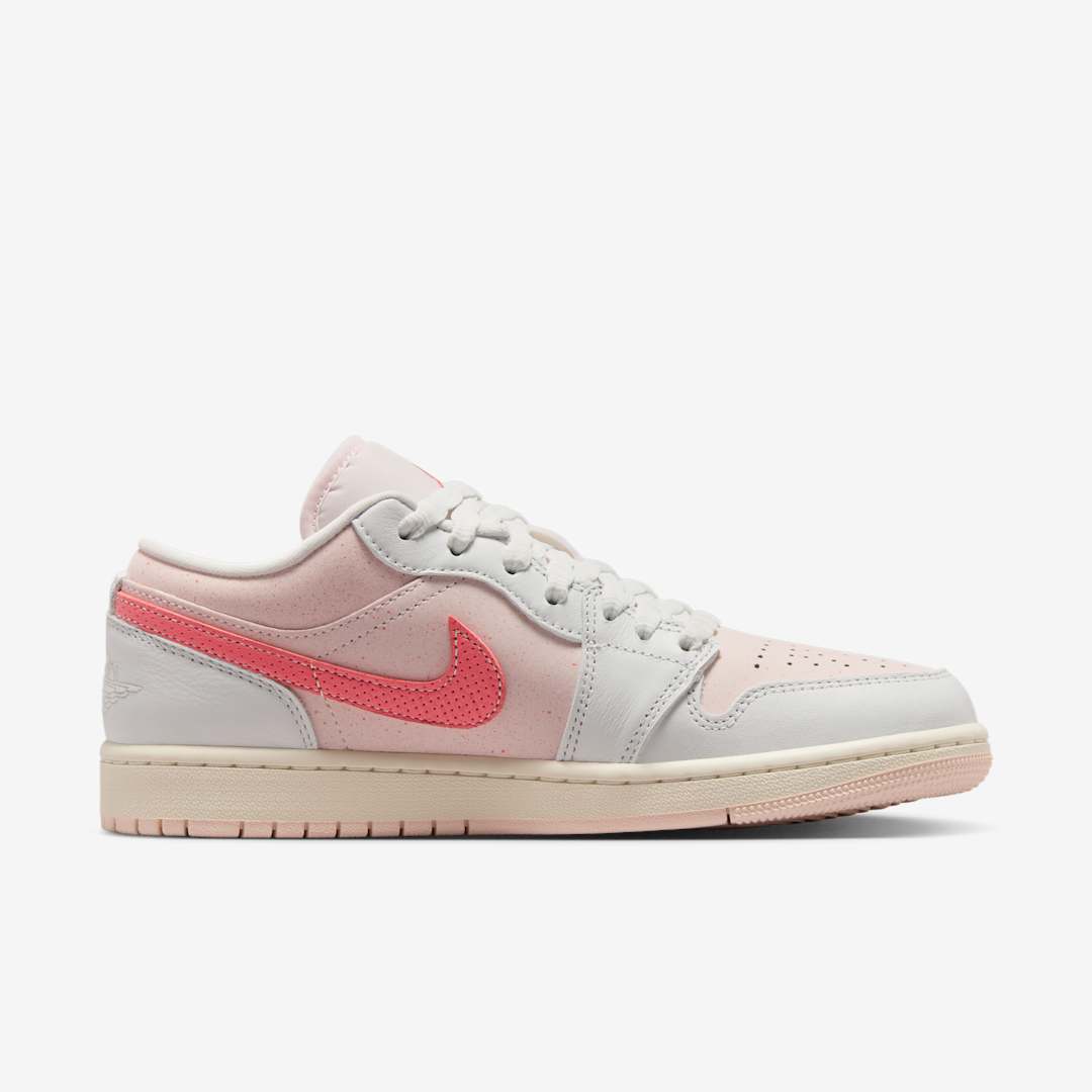 Air Jordan 1 Low WMNS IB8156-133