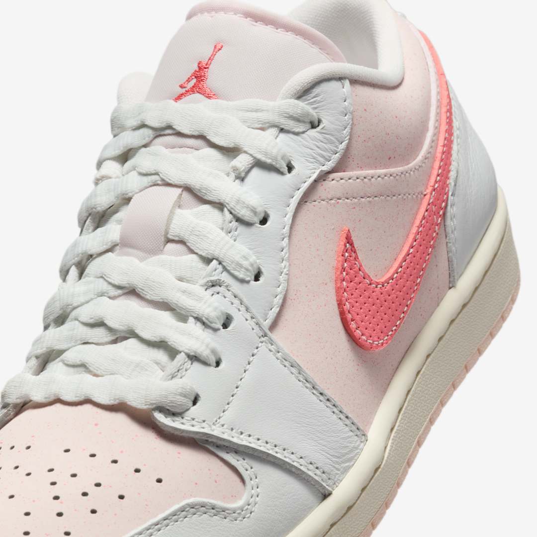 Air Jordan 1 Low WMNS IB8156-133